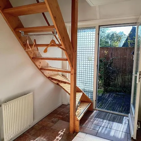 For 4 Guest Holiday home Sint Maartensvlotbrug