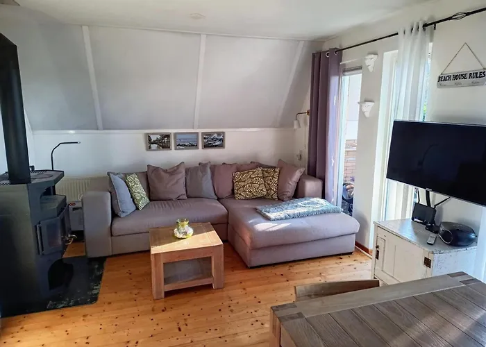 Cozy In Sint Maartenszee Sint Maartensvlotbrug