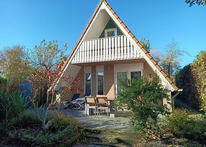 Cozy In Sint Maartenszee Sint Maartensvlotbrug